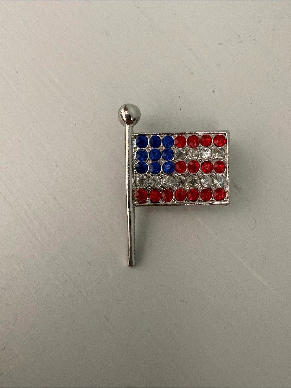 Patriotic Vintage Rhinestone American Flag Lapel Pin
